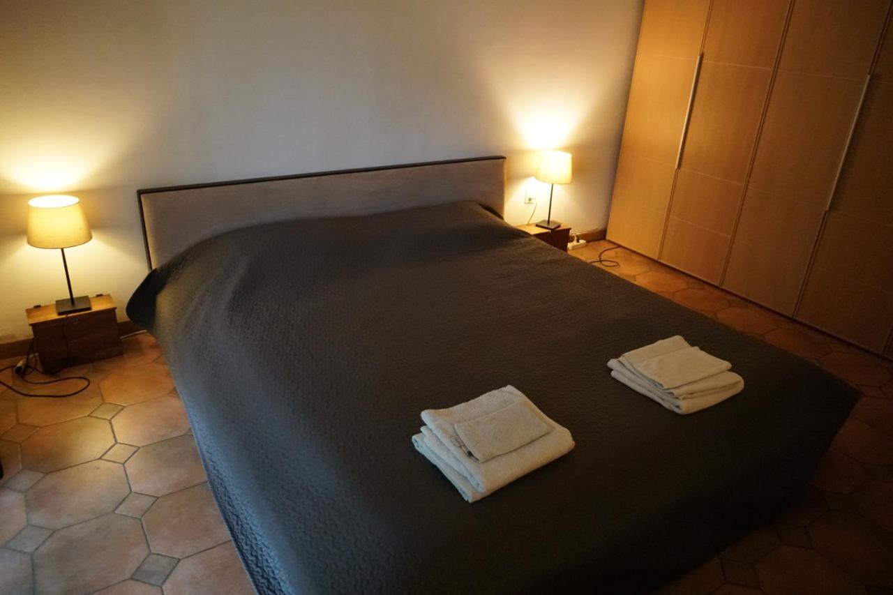Golden Hill - Big Rooms With Kitchen And Garden Collina d'Oro Exterior photo