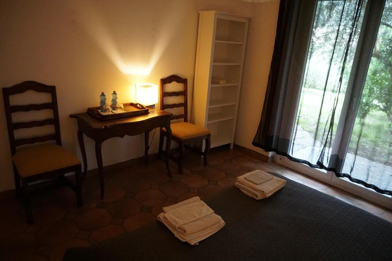 Golden Hill - Big Rooms With Kitchen And Garden Collina d'Oro Exterior photo
